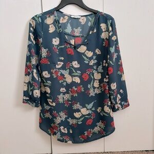 Maurices 3/4 length blouse